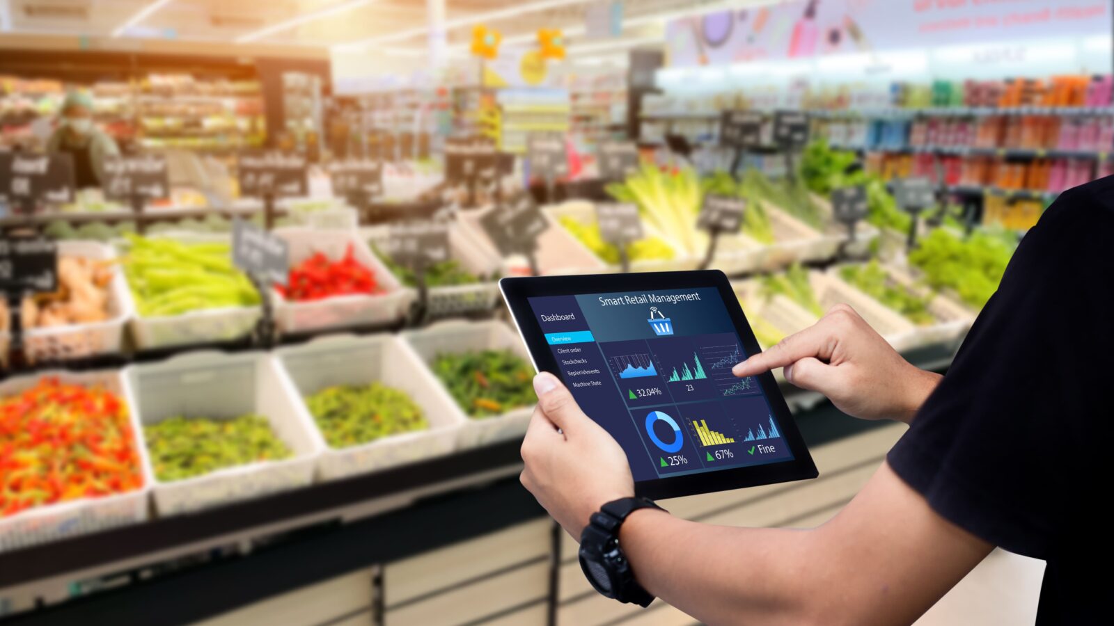 Professionals collaborating within a retail Global Capability Center (GCC), leveraging AI, data analytics, and cloud technologies to drive digital transformation and enhance global customer experiences.